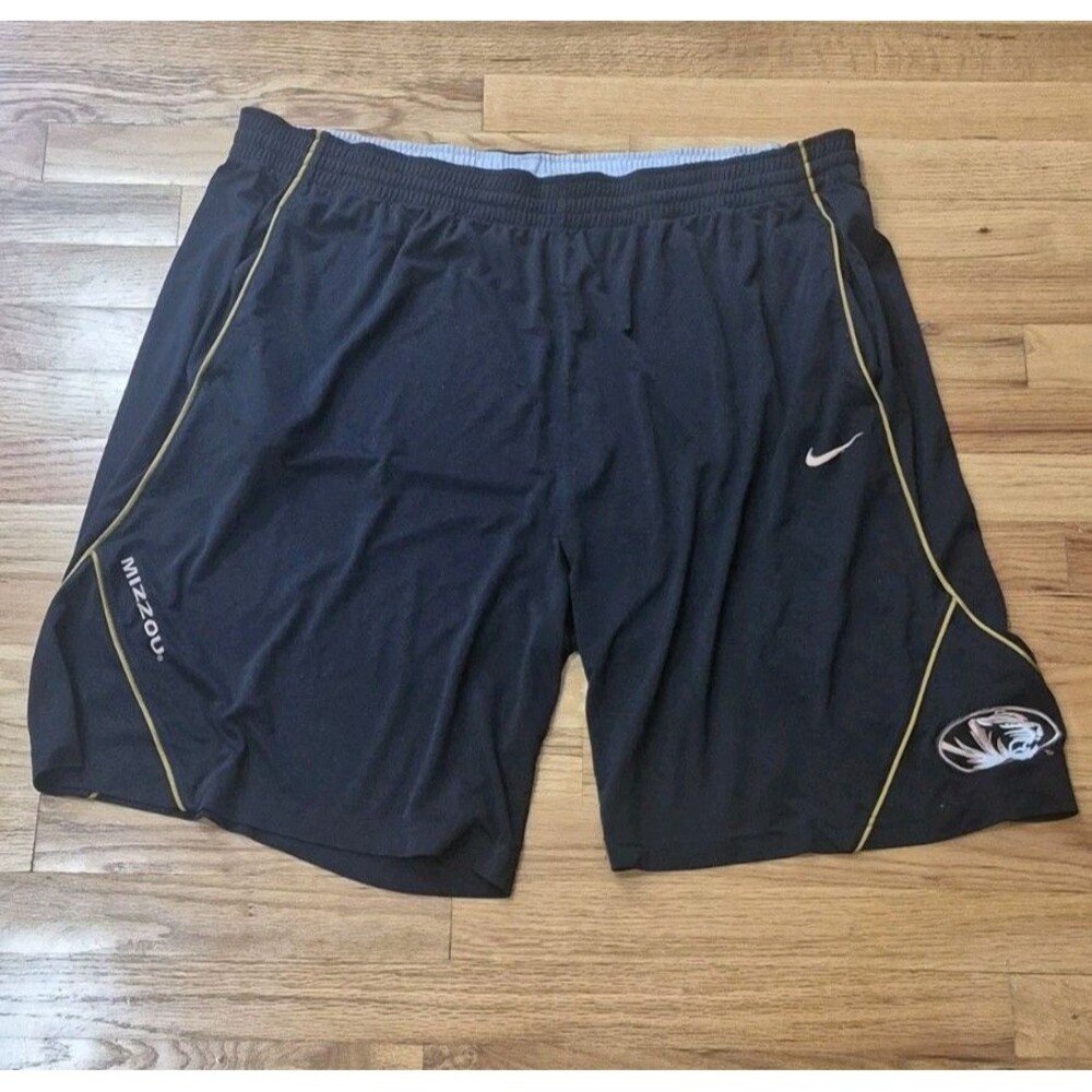Vintage Y2K Mizzou Missouri Tigers Nike Team Basketball Shorts Men's XL